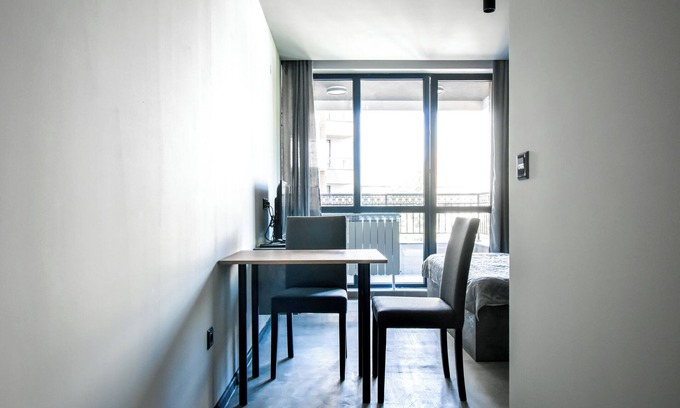 Studentski Grad Apartment | Nomad Friendly | Washer | Terrace | Parking