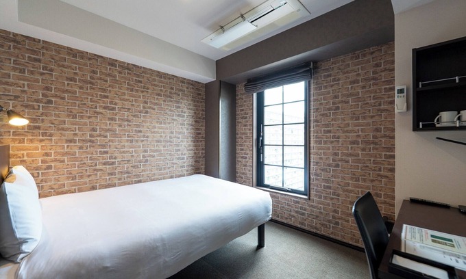 Sumida Hotel | Nonsmoking Single Room Skytree View Free breakfast bread service included/Sumida-ku Tokyo
