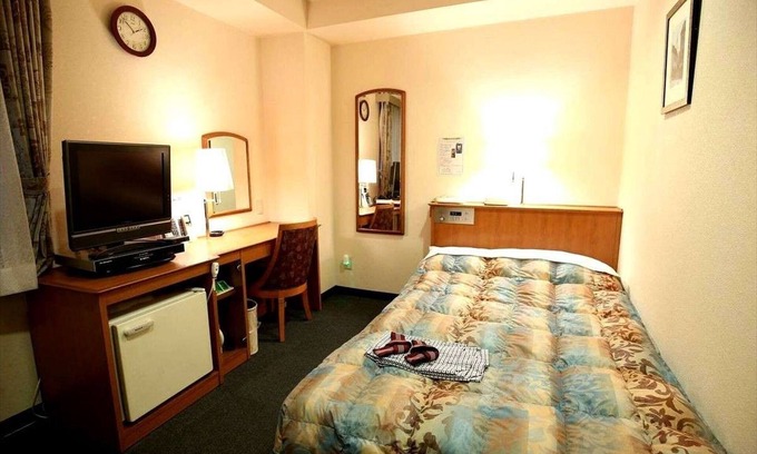 Sakai Ward Hotel | Nonsmoking Single upgrade to semidouble tw/Sakai Ōsaka