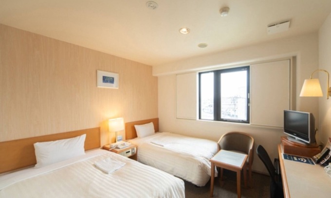 Tosu Hotel | Nonsmoking Twin room Free breakfast Free pa/Tosu Saga