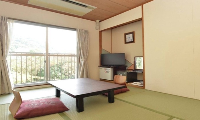 Nagasaki Hotel | Nonsmoking2 peopleNo view Japanesestyle roomOvernight stay without meals/Nagasaki Nagasaki