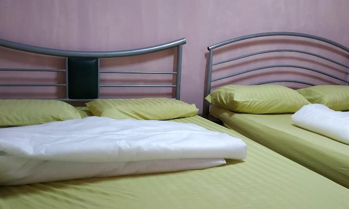 Shah Alam House | Nora Damin Homestay Kampong Jalan Kebun