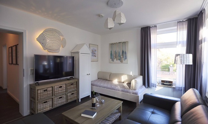 Juist Apartment | NORDLICHT - timeless, maritime, quiet, central - Haus KarlsRUHE - simply beautiful!