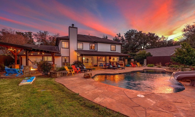 Forest North Estates House | North Austin Oasis near Domain 20 min to Downtown