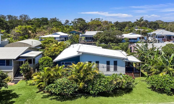 Mylestom House | North Beach