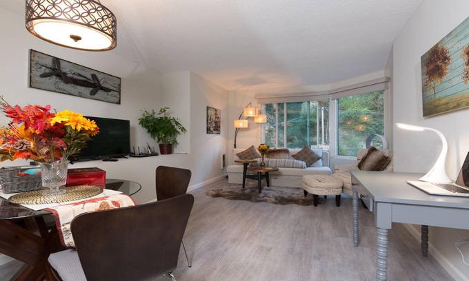 North Beach Condo | North Beach Condo - Walk to Ferry, Embarcadero St, Fisherman's Wharf, COIT
