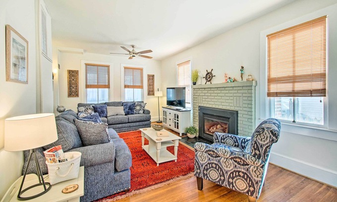 North Beach Cottage | North Beach Cottage - Walk to Chesapeake Bay