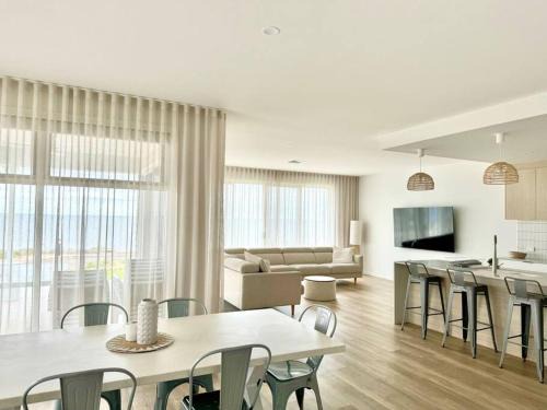North Beach House | North Beach Hamptons
