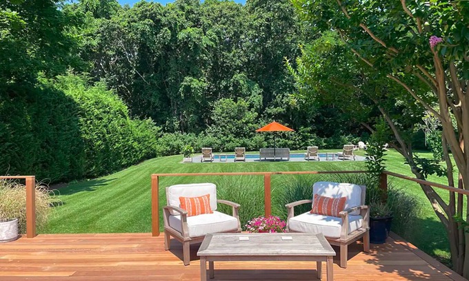 Mattituck House | North Fork Haven- Heated Saltwater Pool- Beach Pass- EV Charging On Site