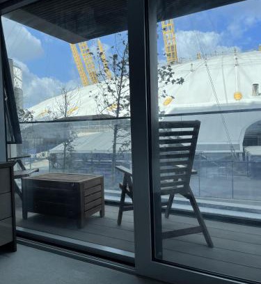Peninsula Apartment | North Greenwich 02 Arena Apartment