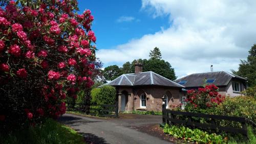 Crieff House | North Lodge of Orchil