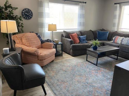 Paradise Valley Village House | North Phoenix Remodeled 4 Bed 2Bath