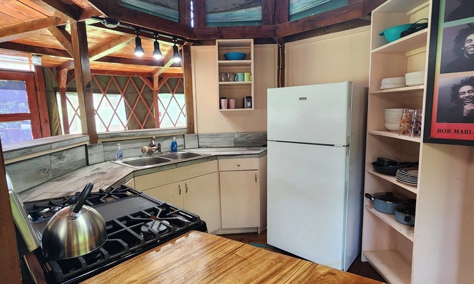 Mokuleia RV Rental | North Shore 2-Story Rustic Yurt Glamping Lodge Tropical Nature Rental Near Beach