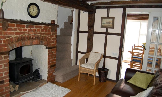 Chichester House | North Walls cottage