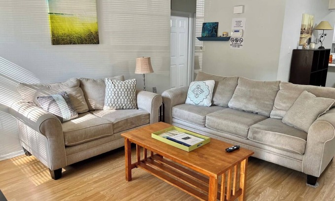 Northeast Pensacola Condo | Northeast Pensacola Cottage with Pool