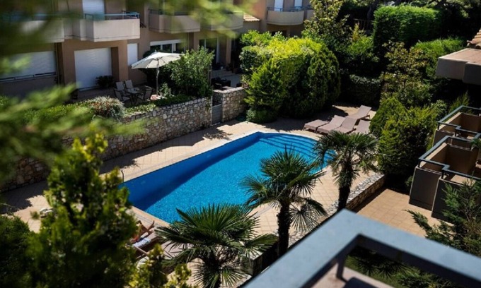 Kifisia Villa | Northside Privé Garden Athens Luxurious Villa/Pool