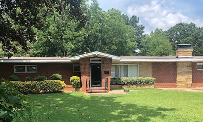 Columbus House | Nostalgia with all the Modern Comforts