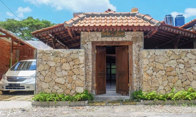 Bangunjiwo House | Notojiwo Private House 2 rooms