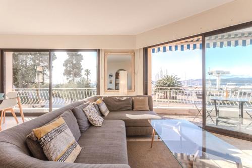 Saint-Raphael Apartment | Nouveau - T3 - Clim - 4 Pers - 3min