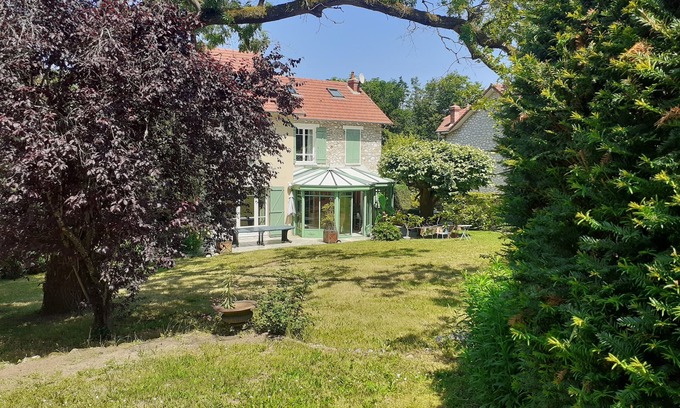 Samoreau House | Nouvelle Demeure de Charme Dans un Environnement Reposant Proche Multi Activités
