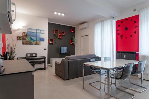 Aurora Apartment | Nova House, Airco, Park su strada gratis by HAPPYHOSTORINO