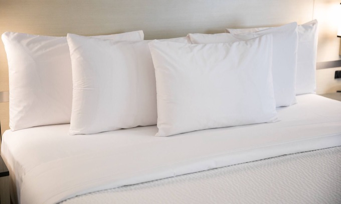 Yellowknife Hotel | Nova Inn Yellowknife