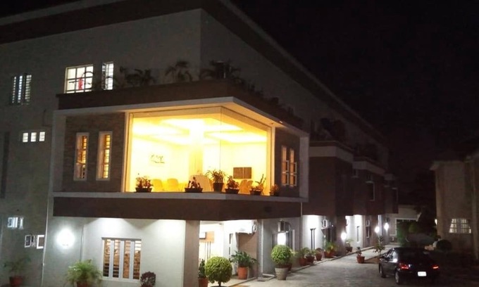 Jos Hotel | Novel Suites And Resort
