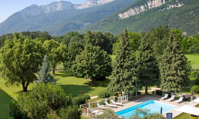 Voreppe Hotel | Novotel Grenoble Nord Voreppe