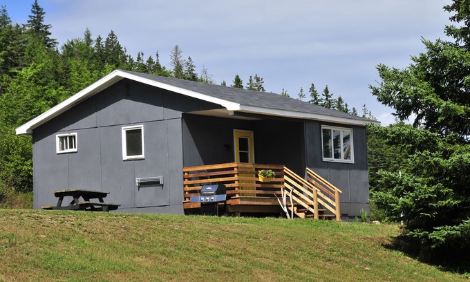 Glenville Cabin | Now booking for summer 2024!