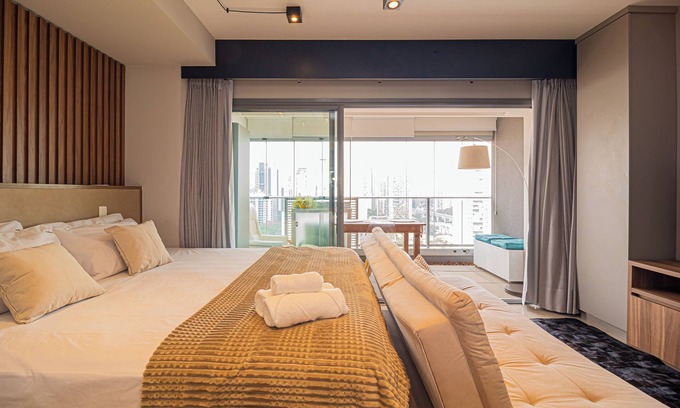 Brooklin Paulista Apartment | Nude - Famous Apartment in Habitarte Brooklin for 3 people