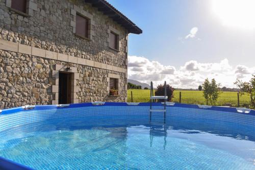 Ribamontan al Monte House | ¡Nueva! Encantadora casa rústica, cómoda y amplia.