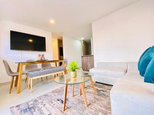 San Diego Apartment | NUEVO APARTAMENTO EN EL POBLADO