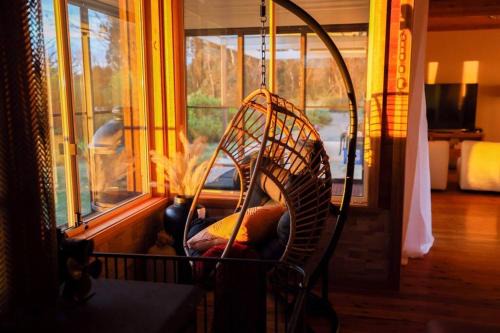 Dargan House | Nunyara - Mountain Views, Rural, Kangaroos, Birds