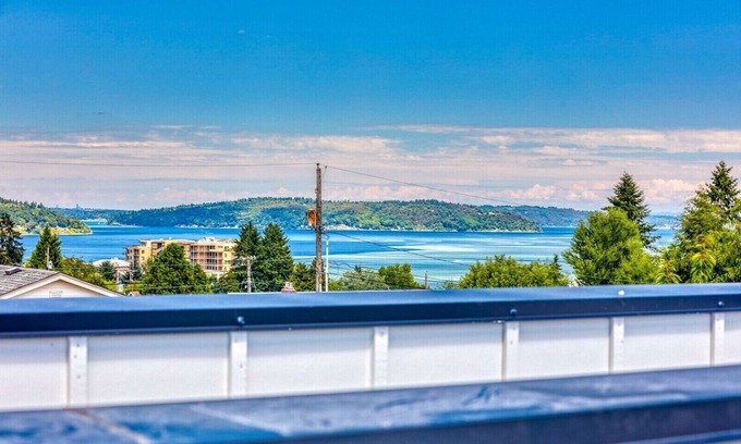 West End House | nUpscale - New Build - Puget Sound View - EV Home#2