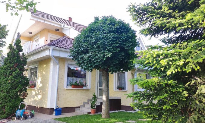 Szantod Apartment | Oázis Apartman