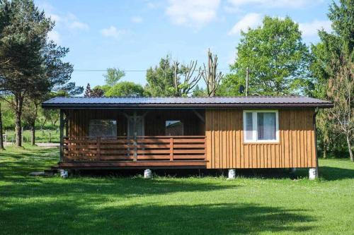 Komancza House | Ośrodek Jeździecki Tarpan latający Holender