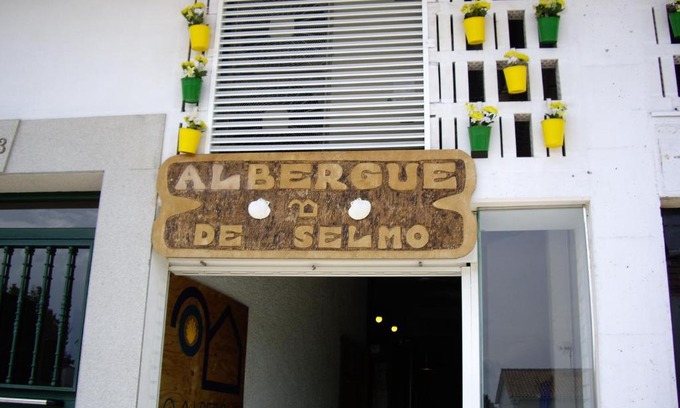 Arzua Hostel | O Albergue de Selmo