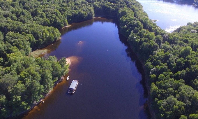 Riviere-Rouge Boat Rental | Ô CHALET a disconnected experience only 2 hrs from Montreal