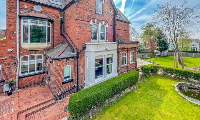 Chapeltown House | * O.manor: for your most amazing relaxed stay + Free Parking & Fast WiFi *