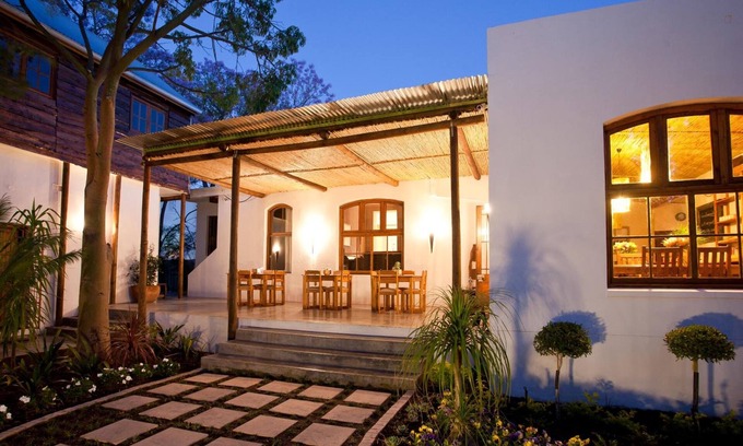 Oudtshoorn House | Oakdene Guest House
