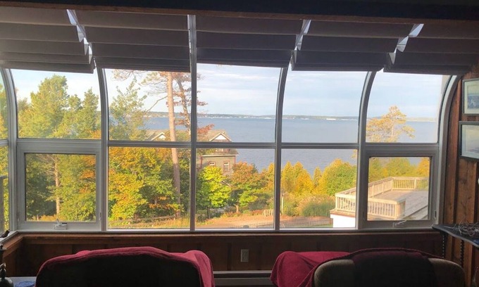 Mackinac Island Condo | Oakwood Condo 7- 2 bedroom condo with Lake Huron views!