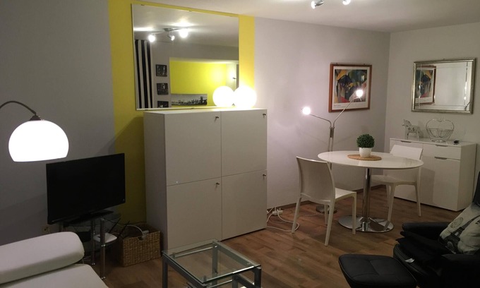 Sankt Arnual Condo | OASE - 1.7 km to the center - quiet and green