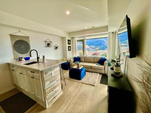 Black Mountain Apartment | Oasis at Black Mountain Golf Course