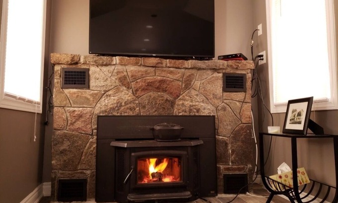 Jacksons Point House | Oasis by Lake Simcoe