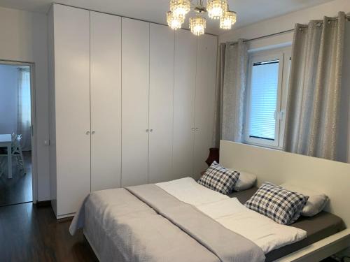 Tarnowskie Gory Apartment | Oasis City Central