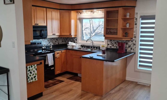 Winnipeg House | Oasis on the River