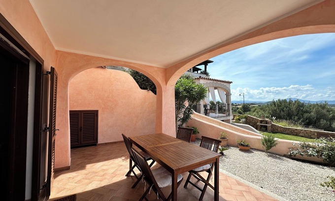 Olbia Apartment | Oasis on two floors near Olbia