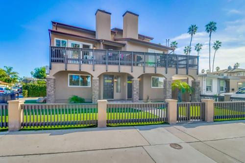 Ocean Beach House | OB Loungin 2