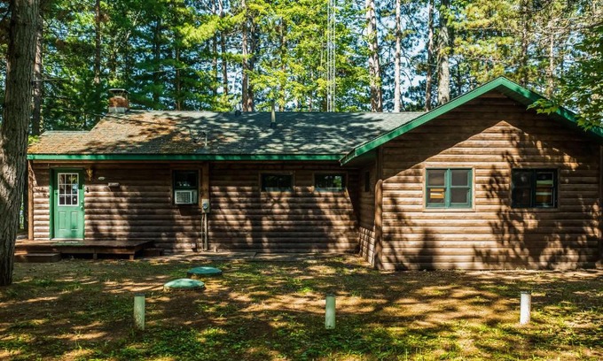Lac du Flambeau House | Oberland Retreat