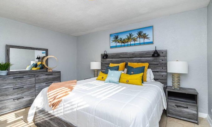 Indian Harbour Beach Apartment | Ocean 18 - Oceanside